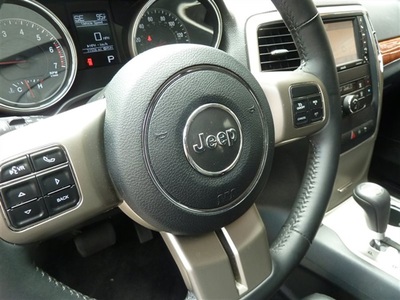 2011 Jeep Grand Cherokee Limited SUV