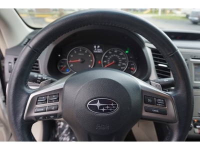 2014 Subaru Legacy 2.5i Premium Sedan