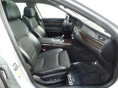 2009 BMW 750Li/ LUXURY PLUS PKG Sedan