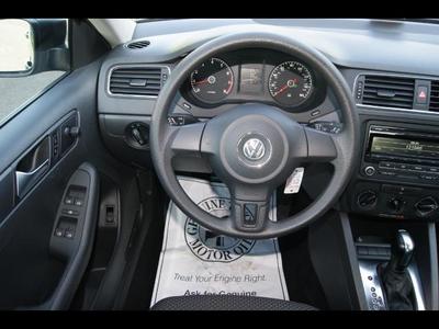 2013 Volkswagen Jetta TRIPLE BLACK ,SILVER CERTIFIED Sedan