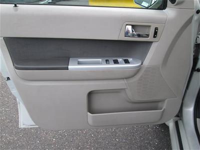 2009 Mercury Mariner Premier I4 SUV