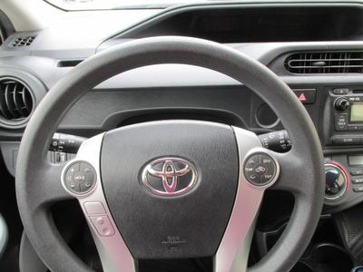 2014 Toyota Prius c Hybrid Hatchback