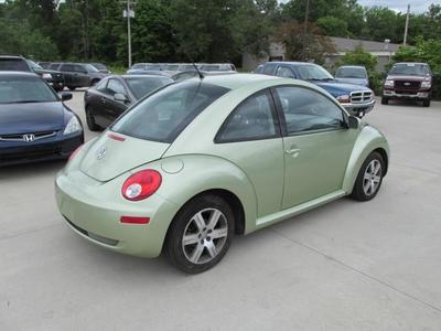2006 Volkswagen Beetle 2.5 Hatchback