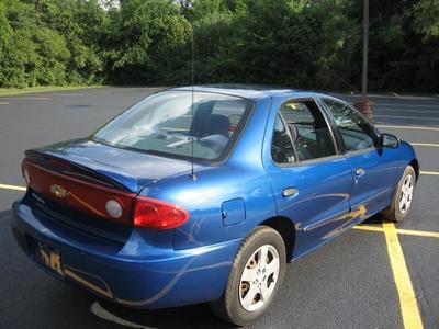 2004 Chevrolet Cavalier LS Sedan