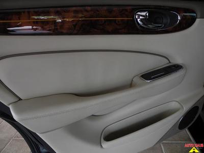 2005 Jaguar XJ8 Vanden Plas Ft Myers FL Sedan