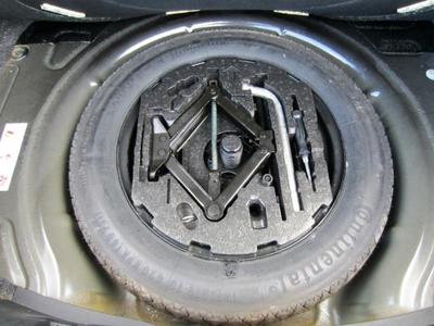 2012 Volkswagen Beetle-Classic Turbo Hatchback
