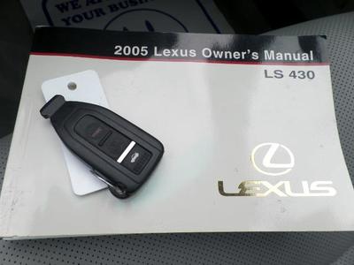 2005 Lexus LS 430 Sedan