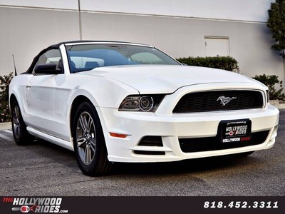2013 Ford Mustang V6 Premium 2dr Convertible