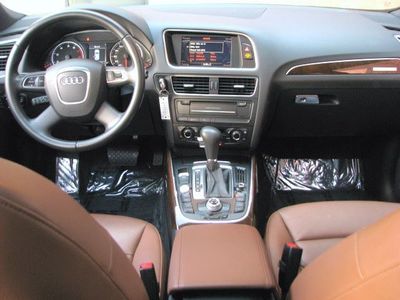 2012 Audi Q5 3.2L Premium Plus Newton MA Boston MA