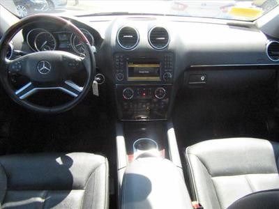 2010 Mercedes-Benz GL-Class GL 550 4MATIC