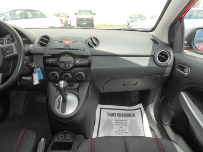 2012 Mazda MAZDA2 Touring Hatchback